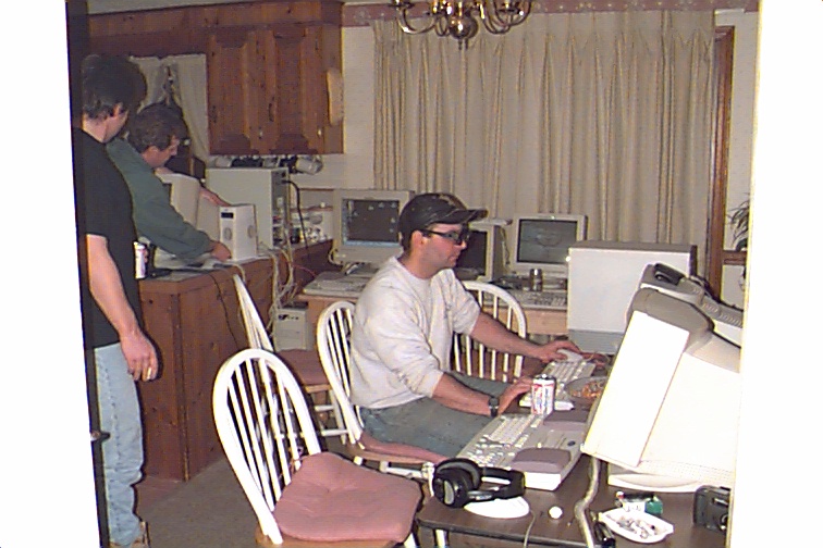 Tool plugs in the SUB WOOFER